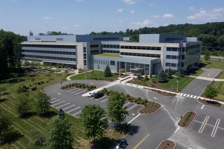 Rubenstein inks 57 million loan for buyer of Honeywell campus in