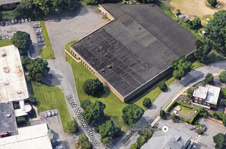 Spice company renews lease at 54,000 sq. ft. industrial building in