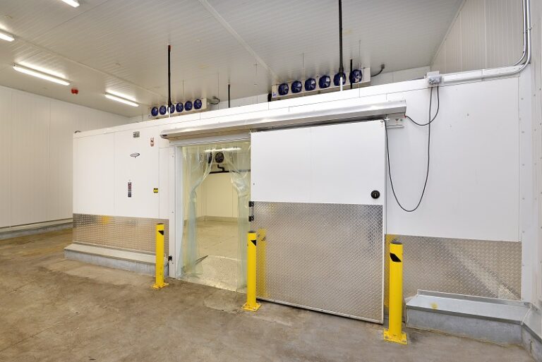 Devli marketing space at cold storage, warehouse buildings in