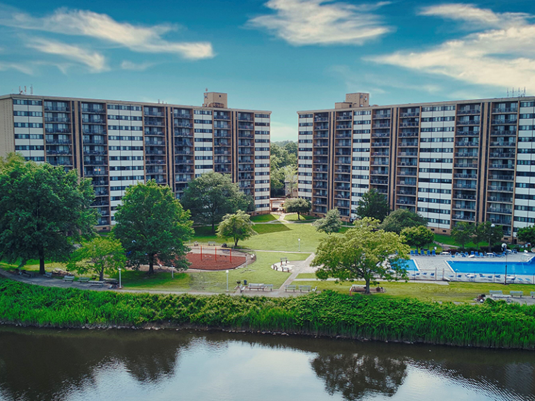 JLL Denholtz inks 11 million permanent loan for 288unit highrise