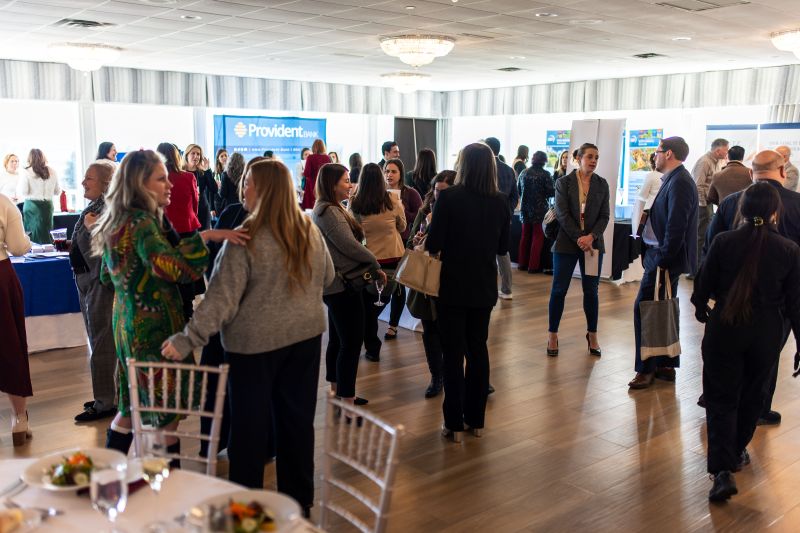 20251211_CREWNJ_DM2_7975