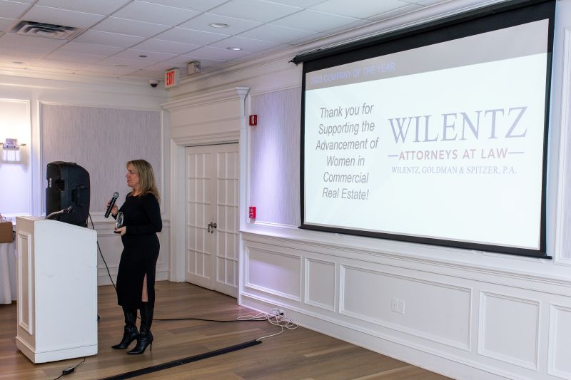 20251211_CREWNJ_DM2_8092