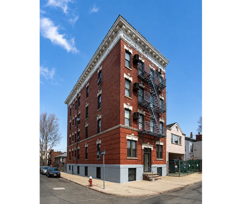 Investor buys 16-unit Jersey City apartment building in estate sale, ICON says